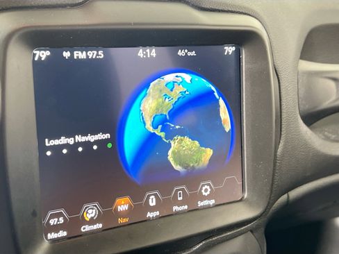 Used 2022 Jeep Renegade Latitude image 13