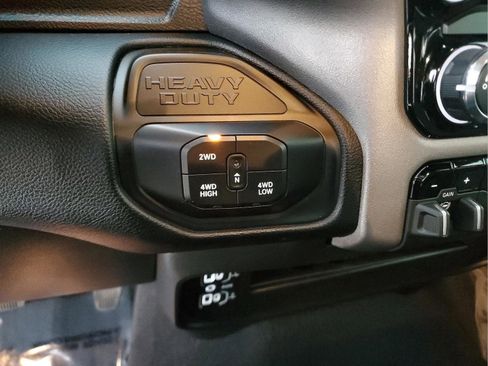 Used 2025 RAM 2500 Big Horn image 25