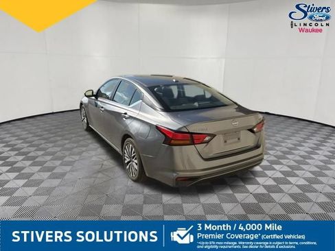 Used 2024 Nissan Altima 2.5 SV FWD image 9