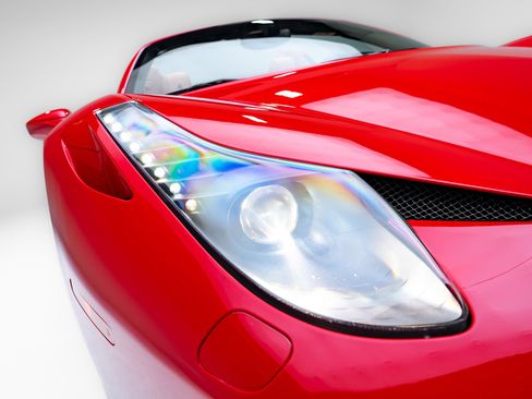 Used 2014 Ferrari 458 Spider RWD image 13