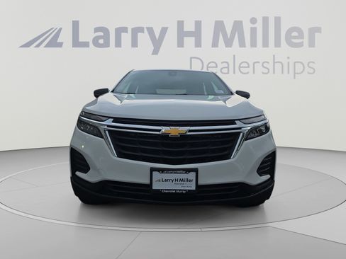 Used 2024 Chevrolet Equinox LS w/ Driver Confidence II Package AWD/4WD image 8