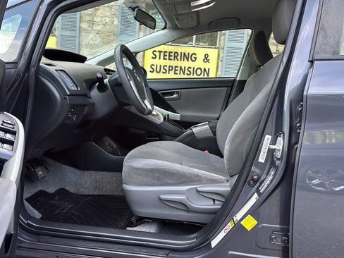 Used 2013 Toyota Prius Two FWD image 21