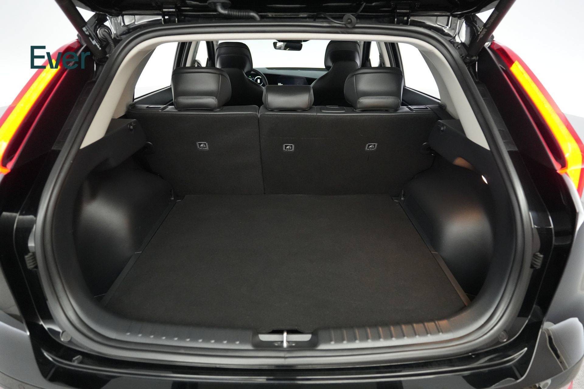 Used 2024 Kia Niro Wind w/ Wind Preserve Package FWD image 8