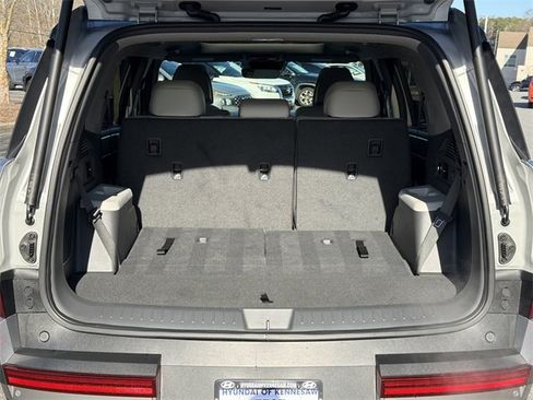 Used 2024 Hyundai Santa Fe Limited image 18