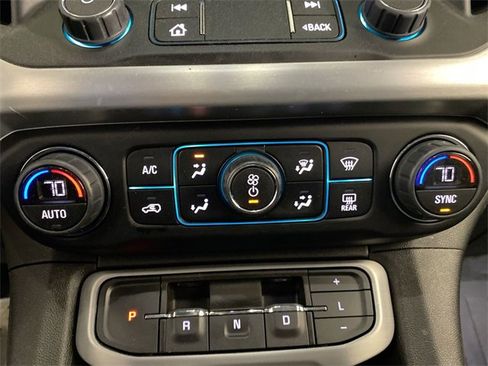 Certified 2023 GMC Acadia SLE w/ LPO, Floor Liner Package image 40