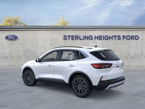 New 2025 Ford Escape SE FWD image 4
