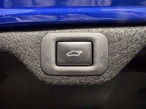 Used 2023 Lexus ES 300h F Sport image 42