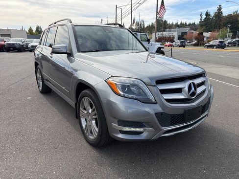 Used 2015 Mercedes-Benz GLK 350 4MATIC image 14