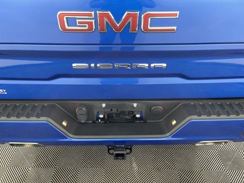Used 2023 GMC Sierra 1500 Elevation image 6