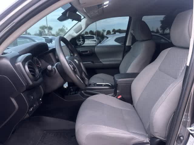 Used 2022 Toyota Tacoma SR AWD/4WD image 10