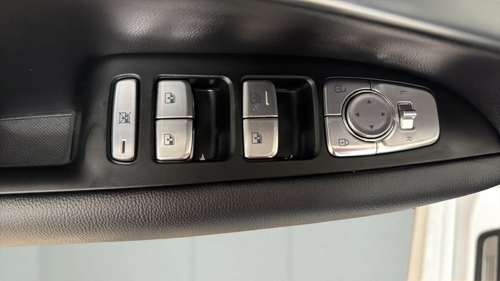 Used 2026 Genesis G70 2.5T AWD/4WD image 15