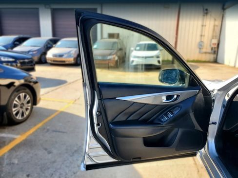 Used 2014 INFINITI Q50 Premium w/ Navigation Package AWD/4WD image 13