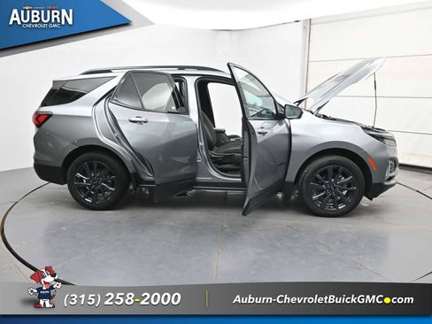 Used 2024 Chevrolet Equinox RS w/ LPO, Floor Liner Package AWD/4WD image 41
