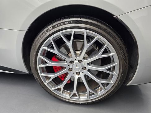 Used 2022 Mercedes-Benz SL 55 AMG 4MATIC image 16