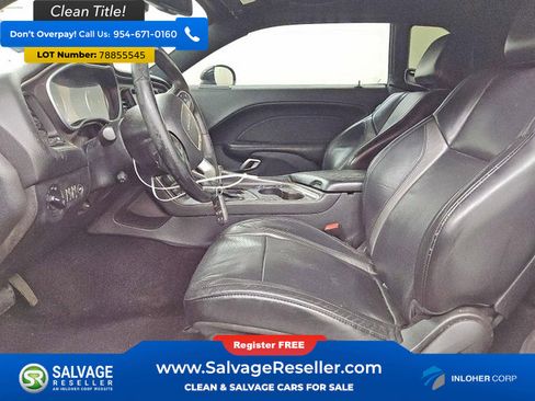 Used 2016 Dodge Challenger SXT Plus RWD image 9