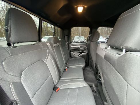 Used 2019 RAM 1500 Big Horn image 29