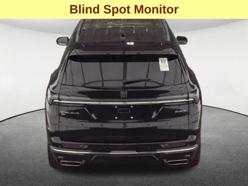 Used 2025 Buick Enclave Avenir w/ Super Cruise Package AWD/4WD image 7