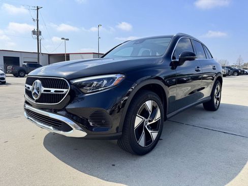 Certified 2024 Mercedes-Benz GLC 300 GLC 300 image 3