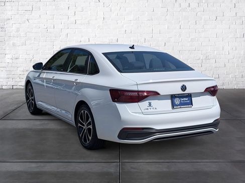 Certified 2024 Volkswagen Jetta Sport FWD image 5