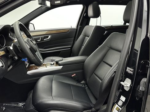 Used 2014 Mercedes-Benz E 350 4MATIC Wagon w/ Premium 1 Package image 15