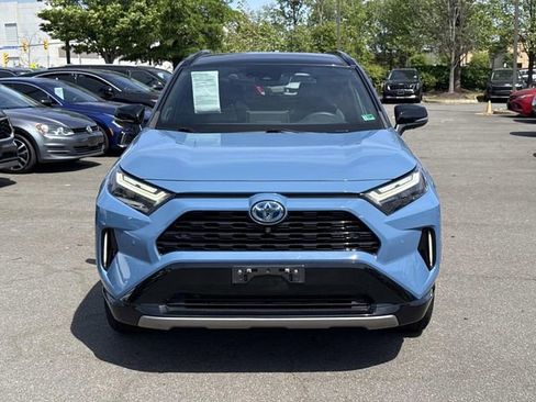 Used 2022 Toyota RAV4 XSE AWD/4WD image 6