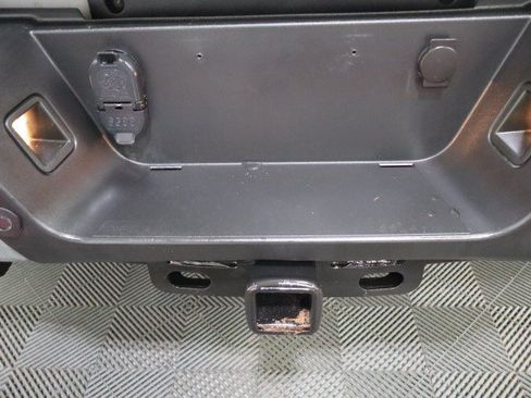 Used 2019 Ford F250 XLT w/ XLT Premium Package AWD/4WD image 28