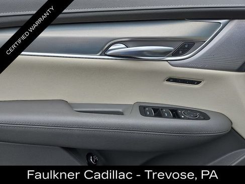 Certified 2023 Cadillac XT5 Premium Luxury FWD image 13