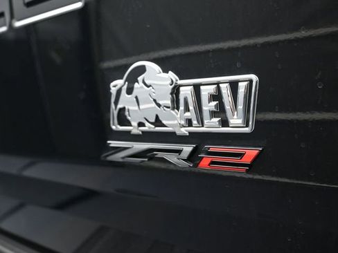 Used 2021 Chevrolet Colorado ZR2 w/ Colorado ZR2 Bison Edition image 19