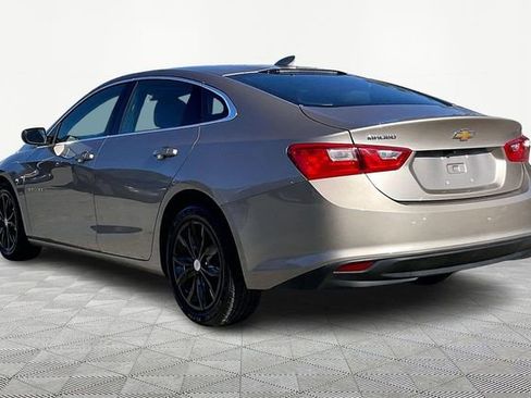 Used 2023 Chevrolet Malibu LT image 4