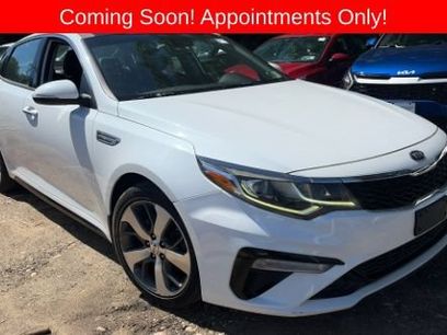 Used 2019 Kia Optima S w/ S Panoramic Sunroof Package