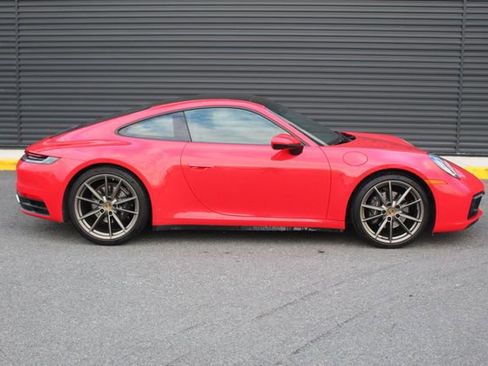 Certified 2021 Porsche 911 Carrera image 9