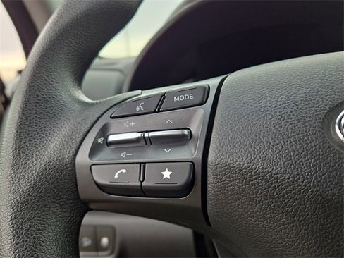 Used 2023 Hyundai Kona SEL w/ Cargo Package image 19