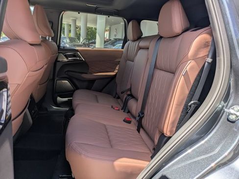 New 2026 Mitsubishi Outlander SEL FWD image 15