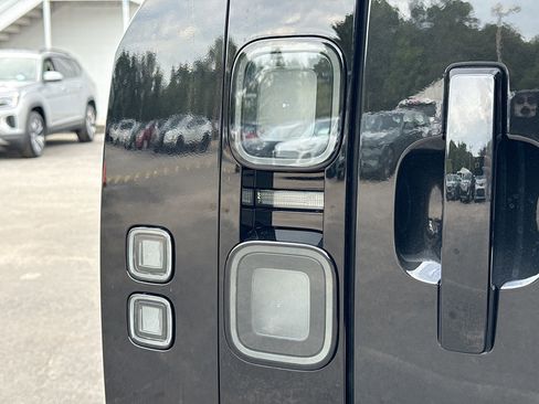 New 2026 Land Rover Defender 130 S AWD/4WD image 10