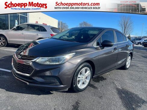 Used 2017 Chevrolet Cruze LT w/ Sun And Sound Package image 1