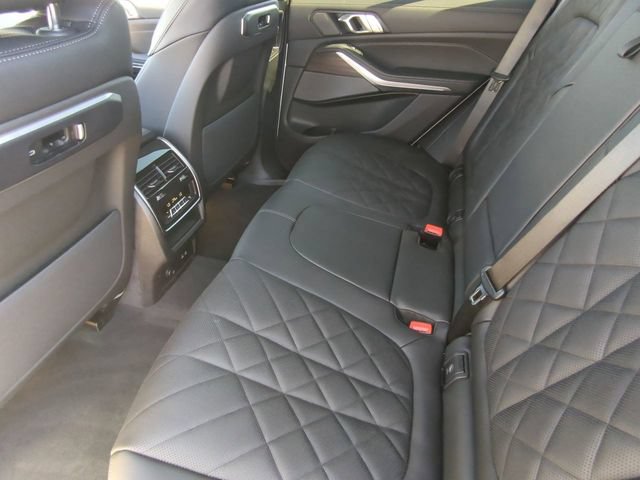 Used 2026 BMW X5 sDrive40i w/ Premium Package RWD image 17