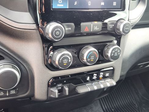 New 2026 RAM 1500 Classic Warlock AWD/4WD image 18