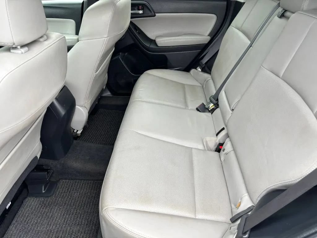 Used 2016 Subaru Forester 2.5i Limited AWD/4WD image 14