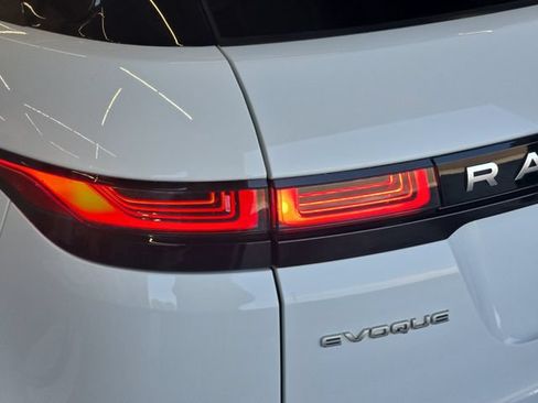 Certified 2022 Land Rover Range Rover Evoque S AWD/4WD image 36