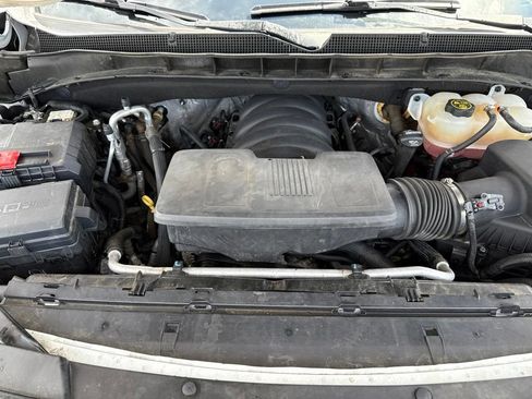 Used 2021 Chevrolet Tahoe 4WD image 45