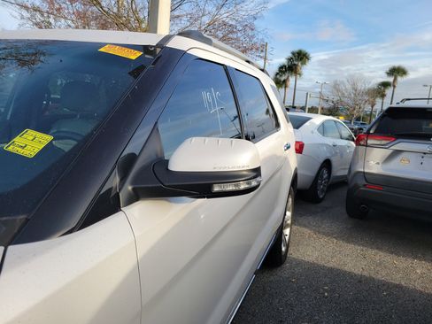 Used 2015 Ford Explorer Limited w/ Equipment Group 301A image 27