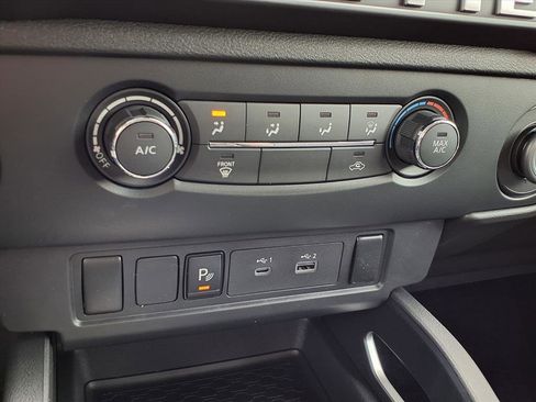 New 2026 Nissan Frontier SV AWD/4WD image 16