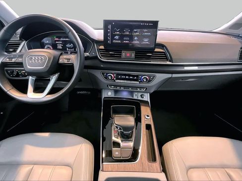 Certified 2023 Audi Q5 2.0T Premium Plus w/ Premium Plus Package AWD/4WD image 16