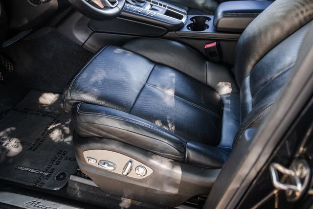 Used 2018 Porsche Macan S AWD/4WD image 59