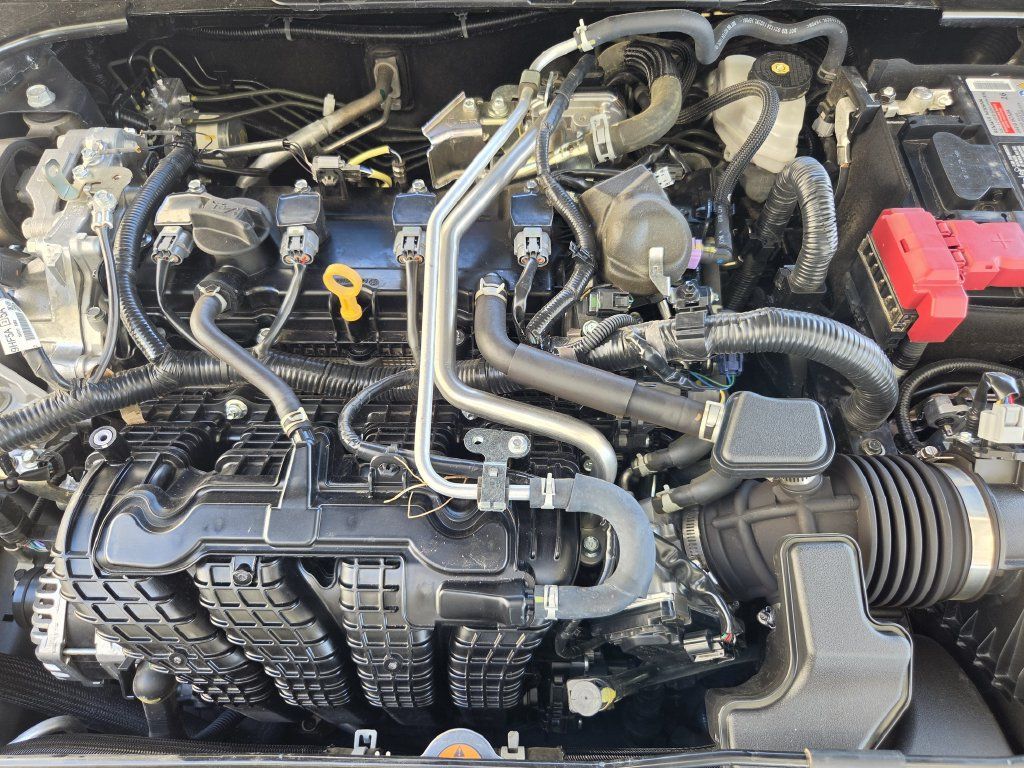 Used 2025 Nissan Altima 2.5 SV AWD/4WD image 24