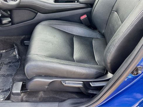 Used 2021 Honda HR-V EX-L image 18