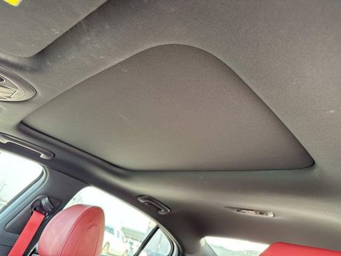 Used 2023 Genesis G70 2.0T w/ Sport Prestige Package image 20