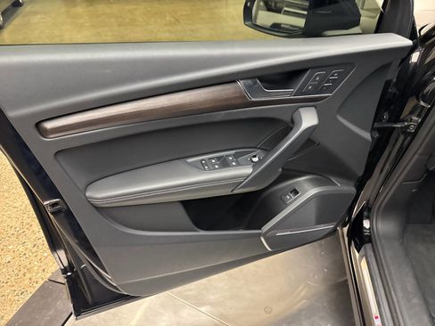 Used 2023 Audi Q5 2.0T Premium Plus w/ Premium Plus Package image 15