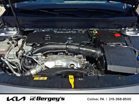 Used 2023 Mercedes-Benz GLB 250 4MATIC image 32