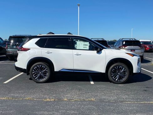 New 2026 Nissan Rogue Platinum w/ Platinum Premium Package AWD/4WD image 4